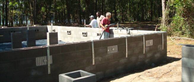 filling concrete block cells